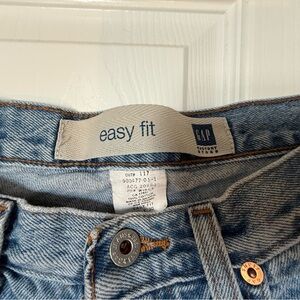 Vintage GAP Light Blue Denim Easy Fit Jeans